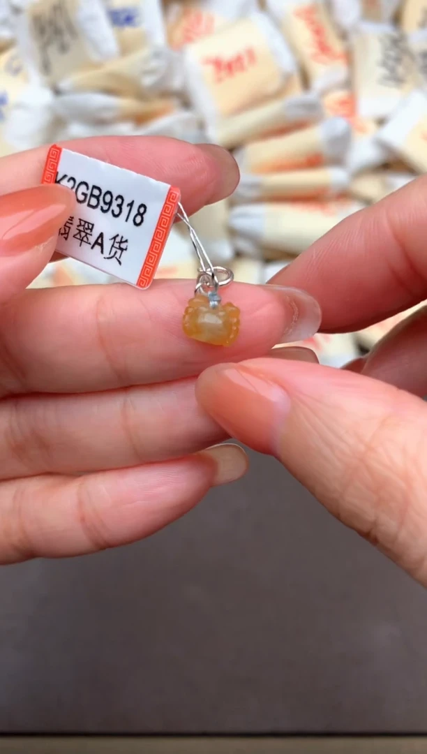 银S925镶嵌挂件翡翠一