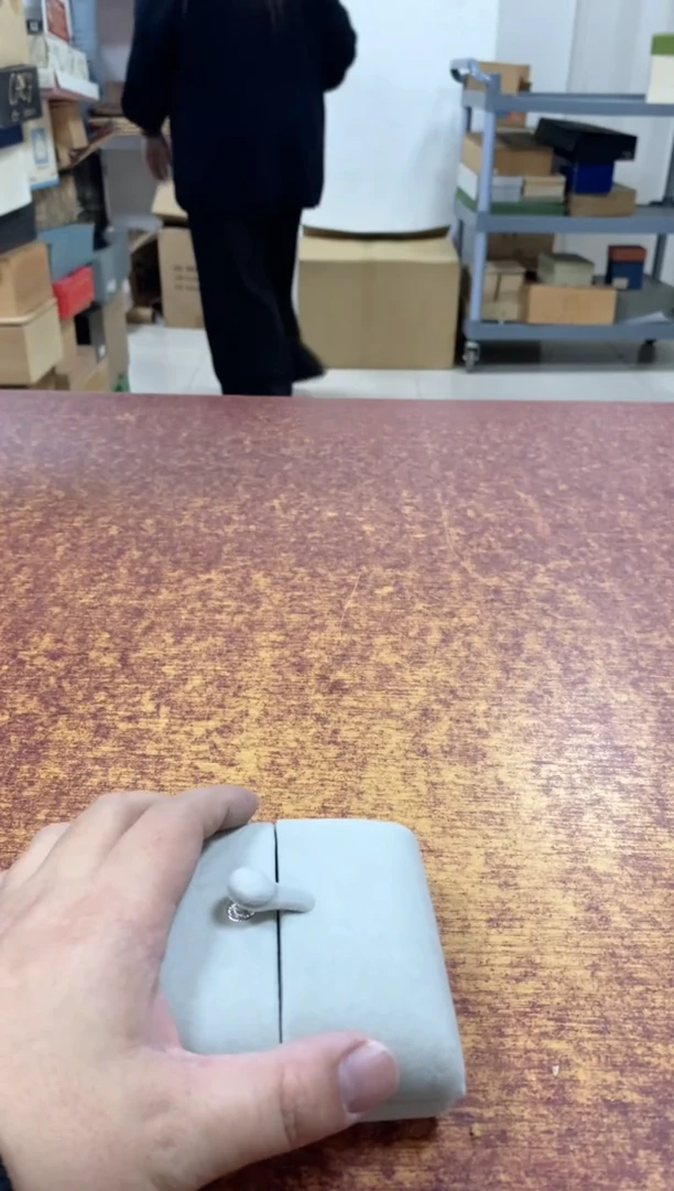 玻璃合金167小林轩欢迎您