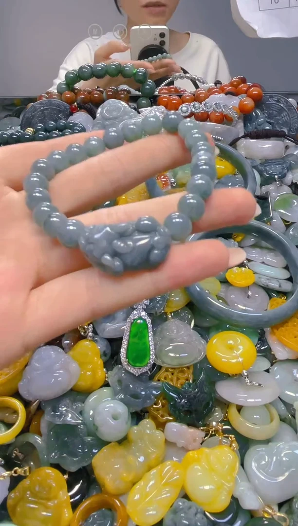 翡翠未镶嵌颈饰7MM/H/翡翠A货,1件也是批发价