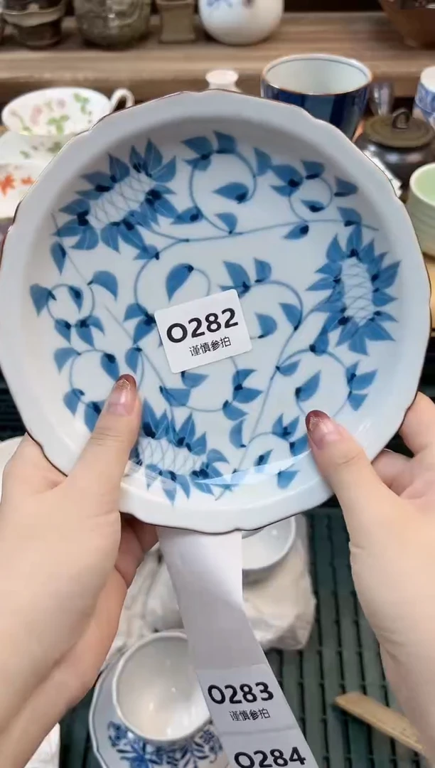 瓷片小***夜    282