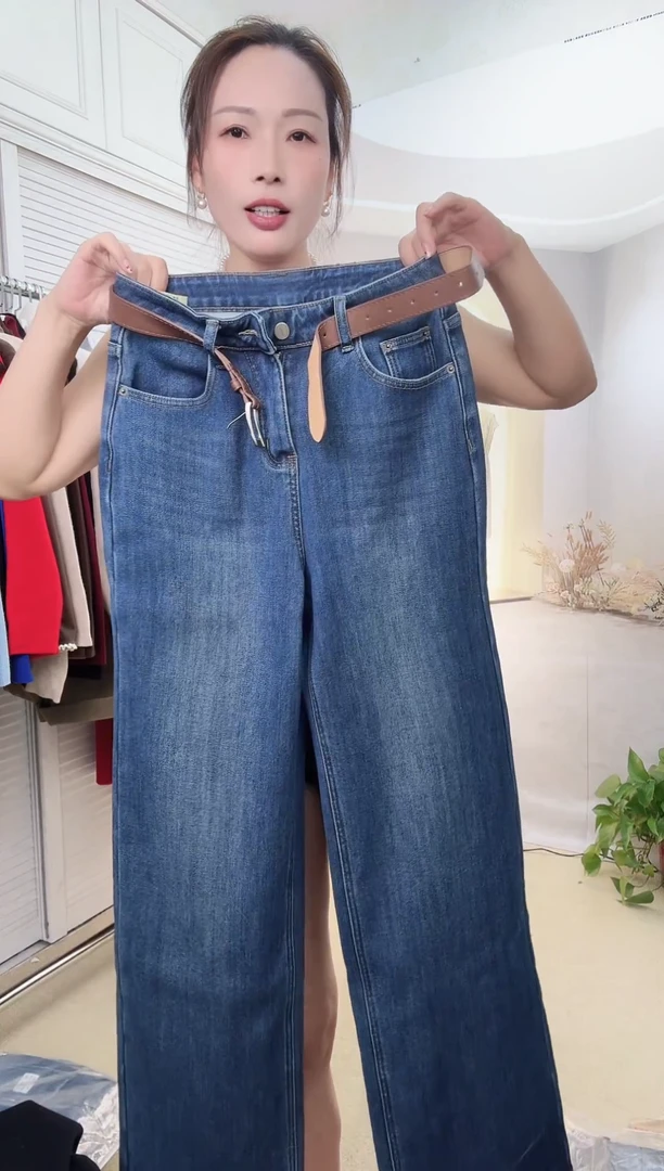 美****遇蓝色牛仔裤74