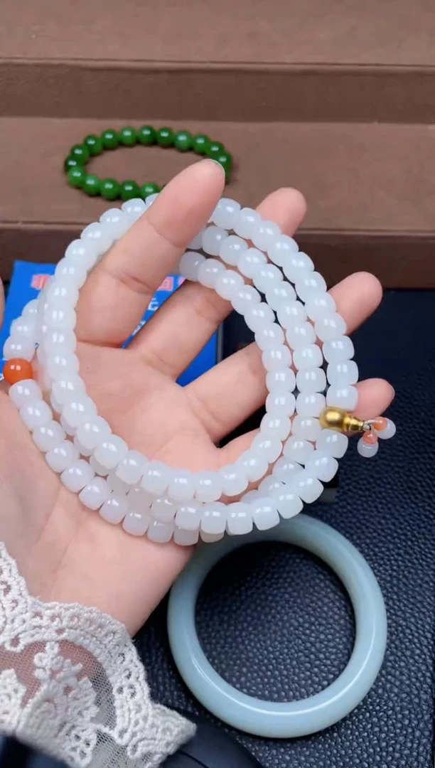 颈饰未镶嵌和田玉F1010