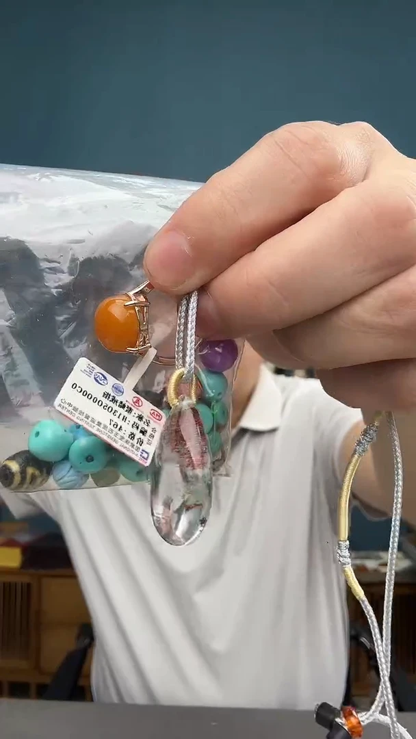 裸石琥珀未镶嵌5（有瑕介意勿拍）一套