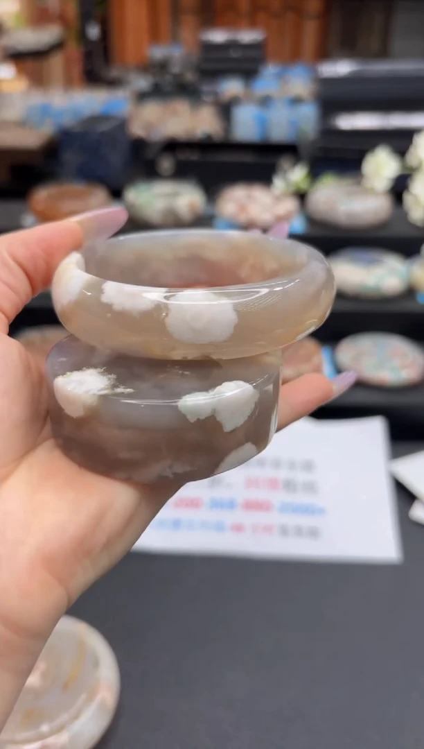 未镶嵌手镯石英质玉A159(62圈赠送镯心)