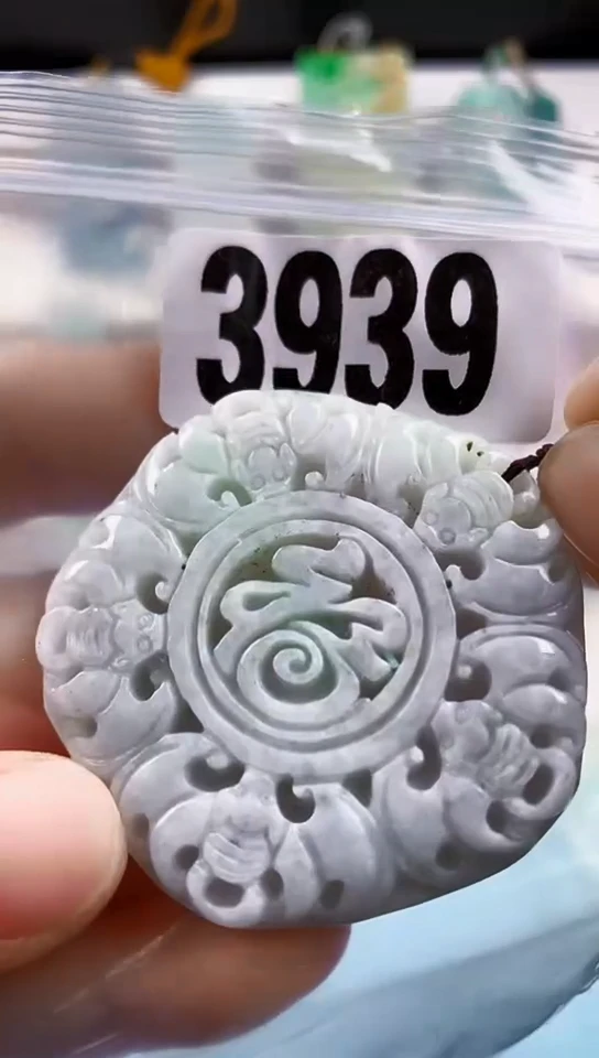 翡翠未镶嵌颈饰天然翡翠吊坠挂件