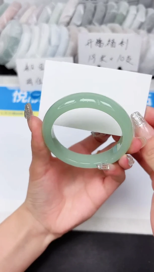 石英质玉手镯未镶嵌3-56.2