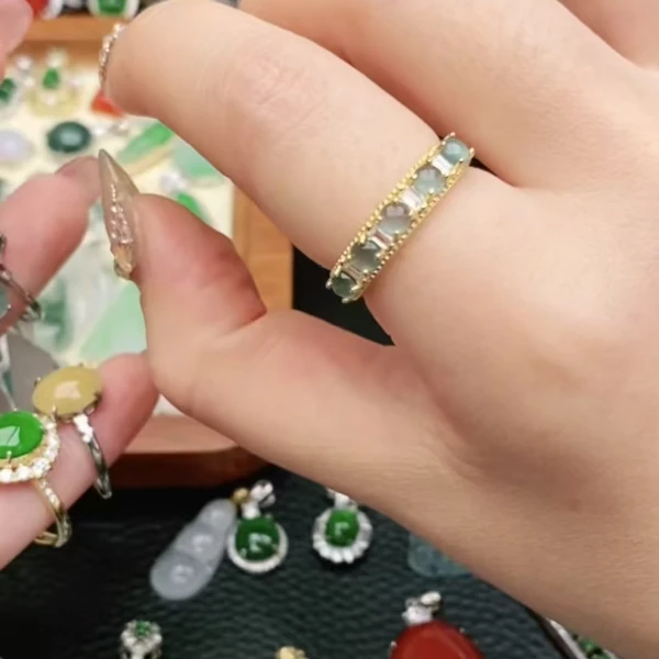 鑫辰珠宝天然A货翡翠银镶嵌设计款开口女戒指时尚百搭
