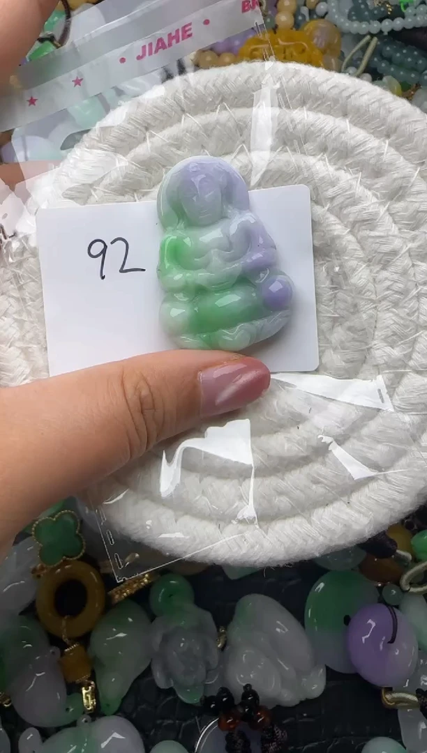 颈饰未镶嵌翡翠缅甸翡翠吊坠