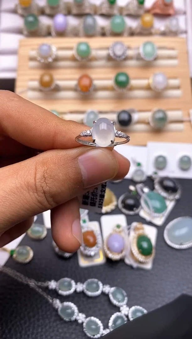 【闪购商品】翡翠戒指银S925镶嵌3368