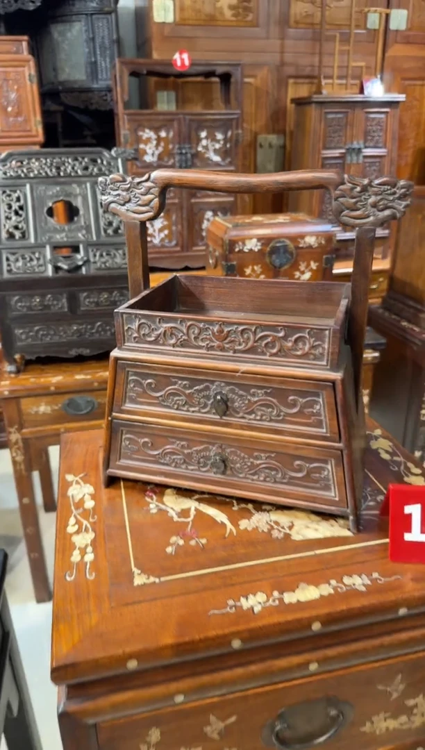 木雕刻蝙蝠提盒598.888888888