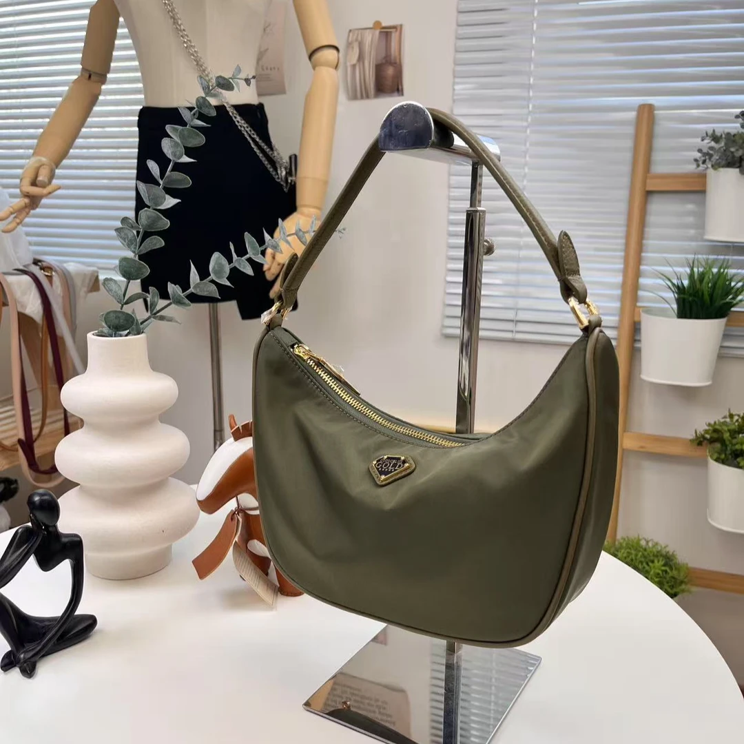 日本出口外贸原单P家同款尼龙面料腋下包新月包