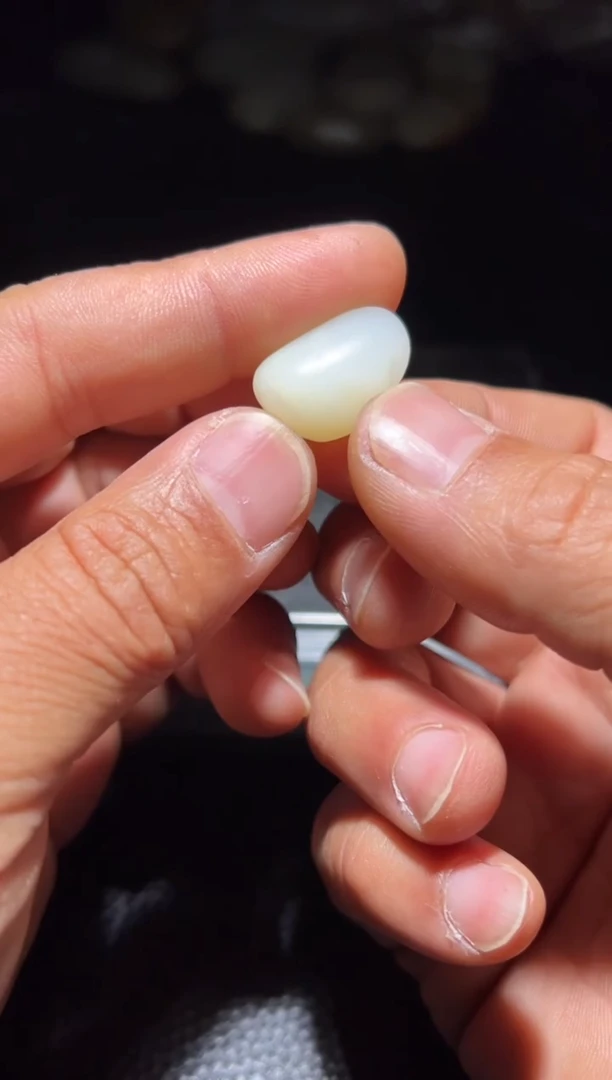 未镶嵌和田玉珠宝奇石15