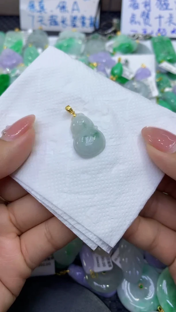 颈饰未镶嵌翡翠天然缅甸A货翡翠