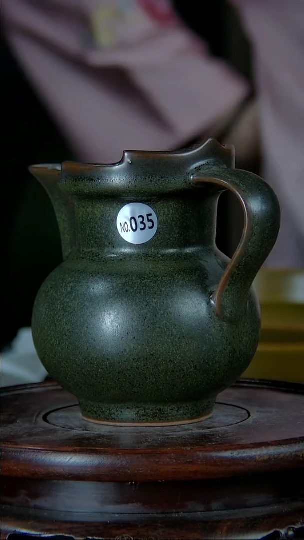 景韵堂茶叶末釉瓷器