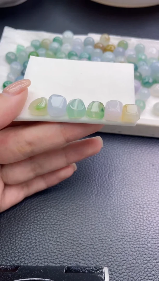 未镶嵌定制翡翠古**绵5548