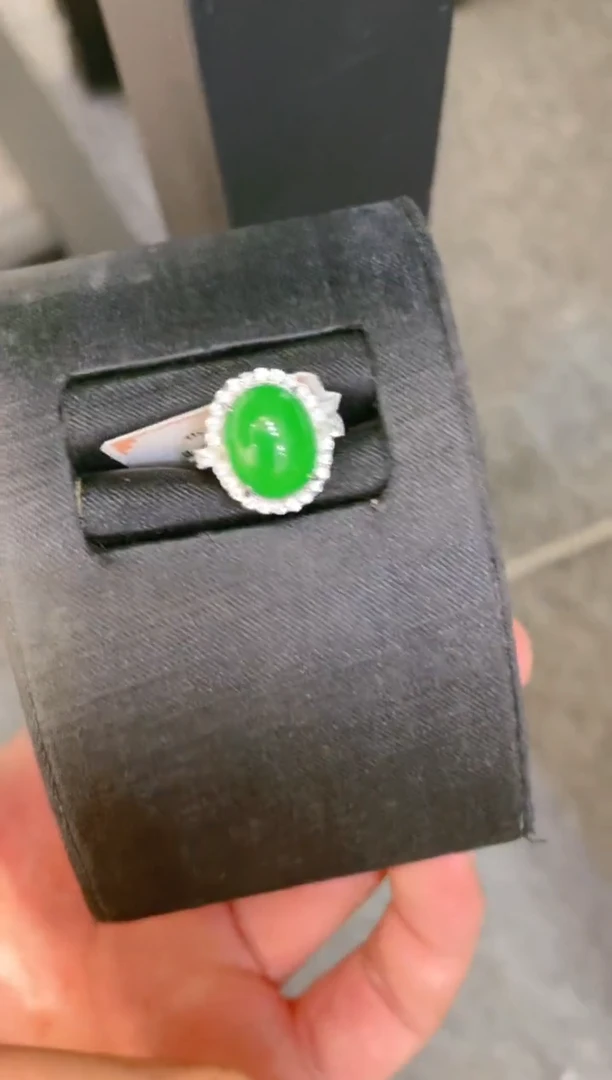 翡翠未镶嵌颈饰天然A货翡翠A13