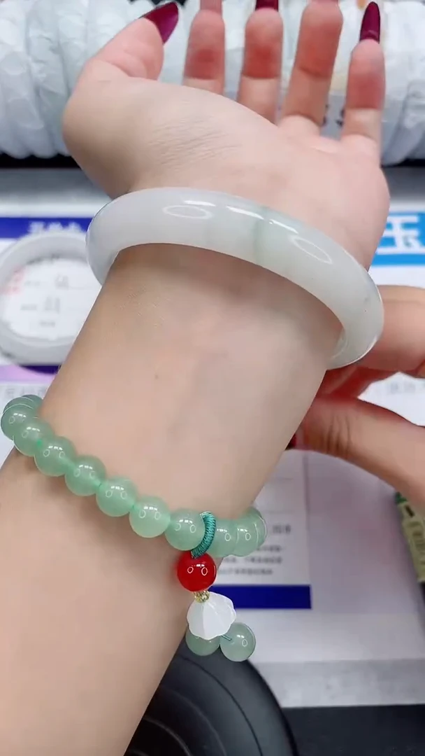 未镶嵌手镯石英质玉11-56/57