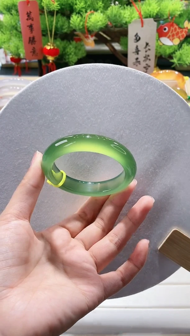 【闪购商品】玛瑙/玉髓手镯合金52-54.9