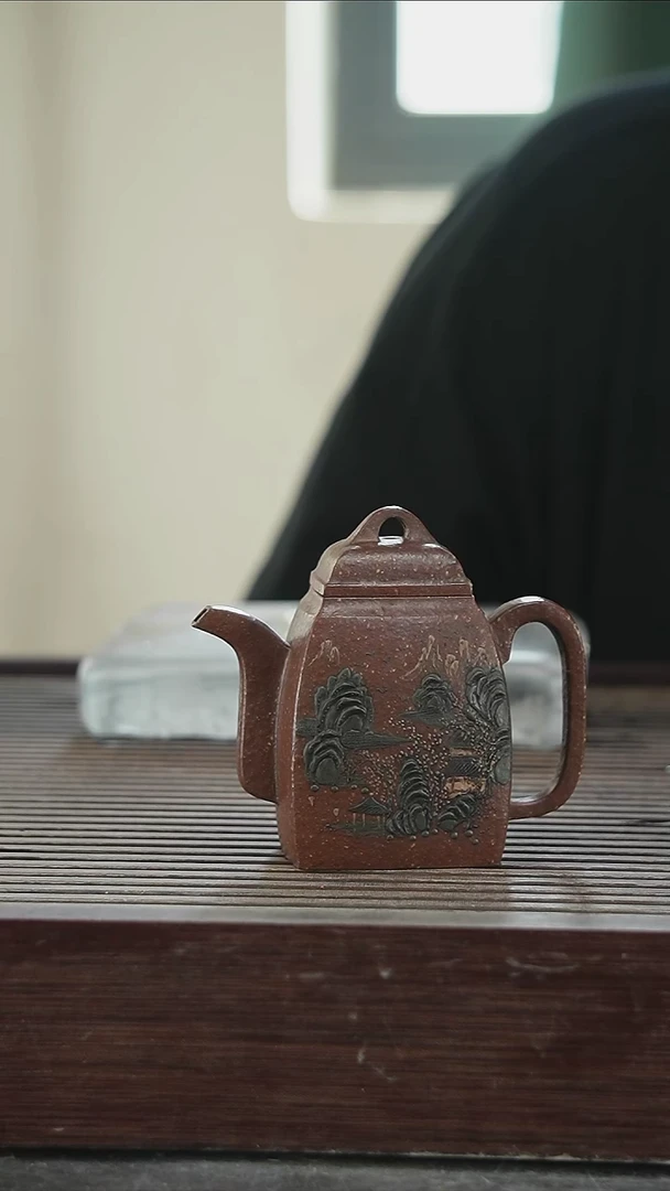 茶壶紫砂47号150CC