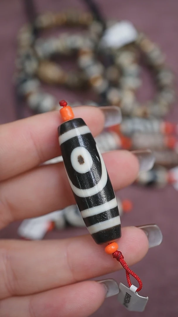 【闪购商品】玛瑙/玉髓颈饰未镶嵌蚀花玛瑙珠定制编绳