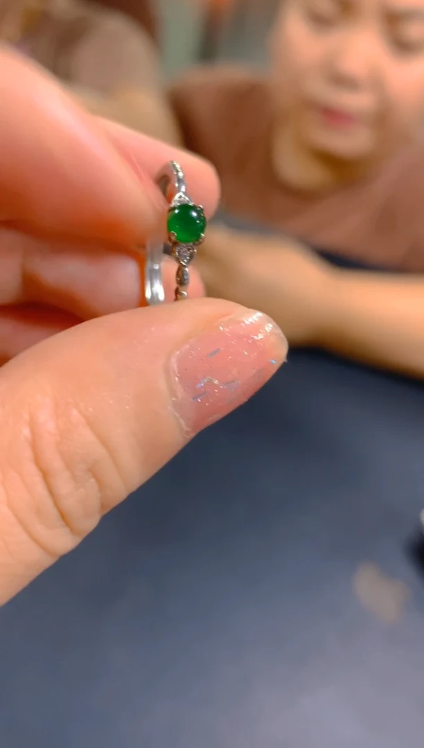 翡翠戒指未镶嵌0583001517多样性发一