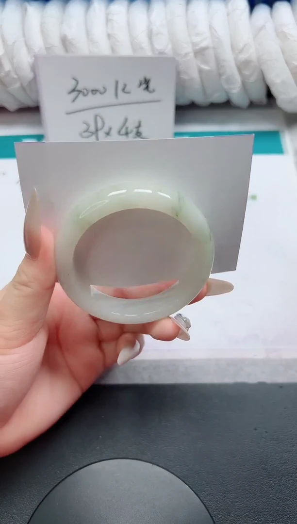 石英质玉手镯未镶嵌48-54.2