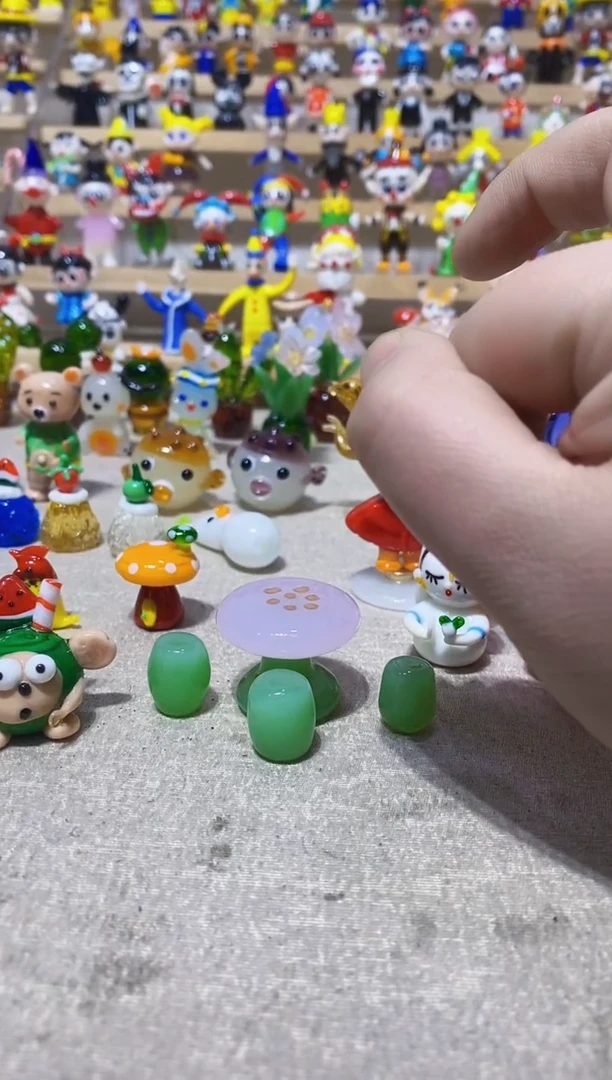 琉璃手工艺品一套桌椅