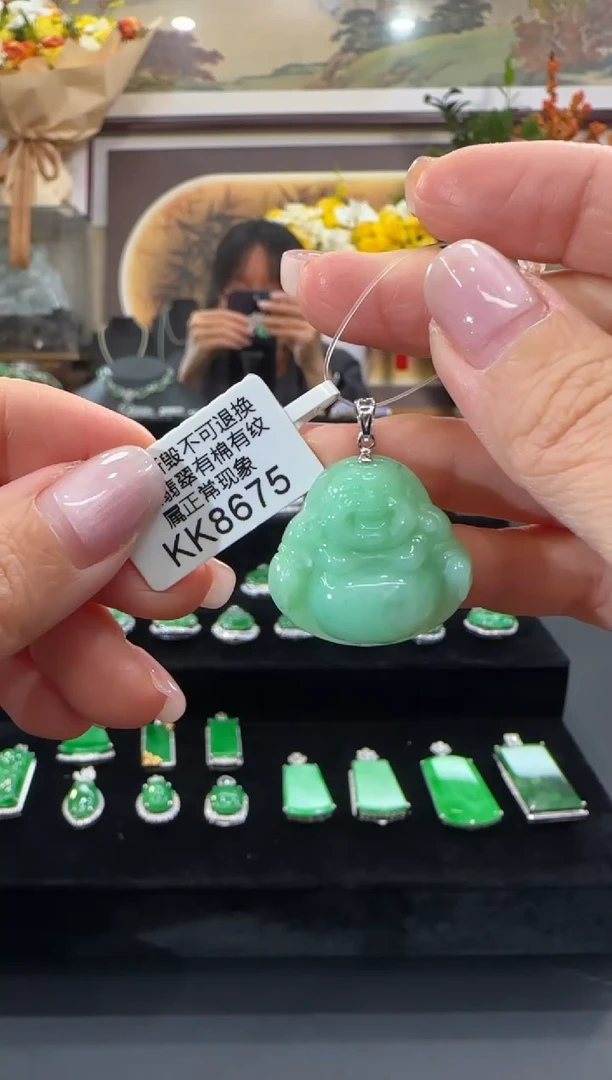 颈饰18K金镶嵌翡翠KK8675佛公