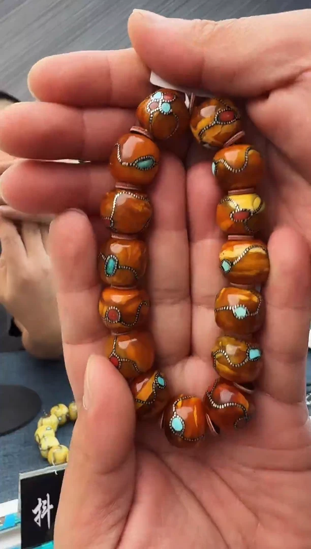 蜜蜡未镶嵌珠宝奇石假一罚十43，16多样性发其一