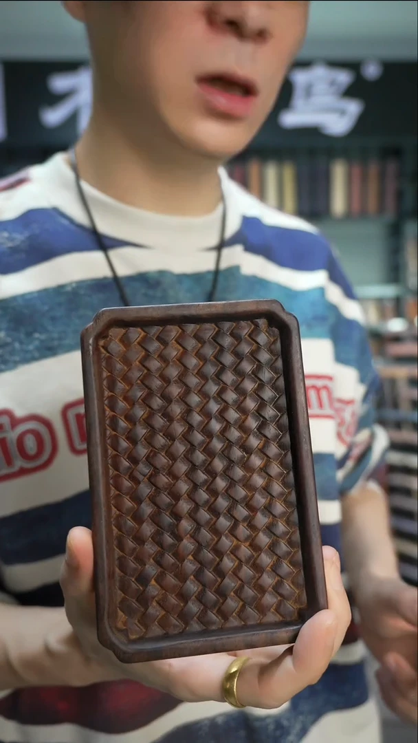 木手作木制雕刻品