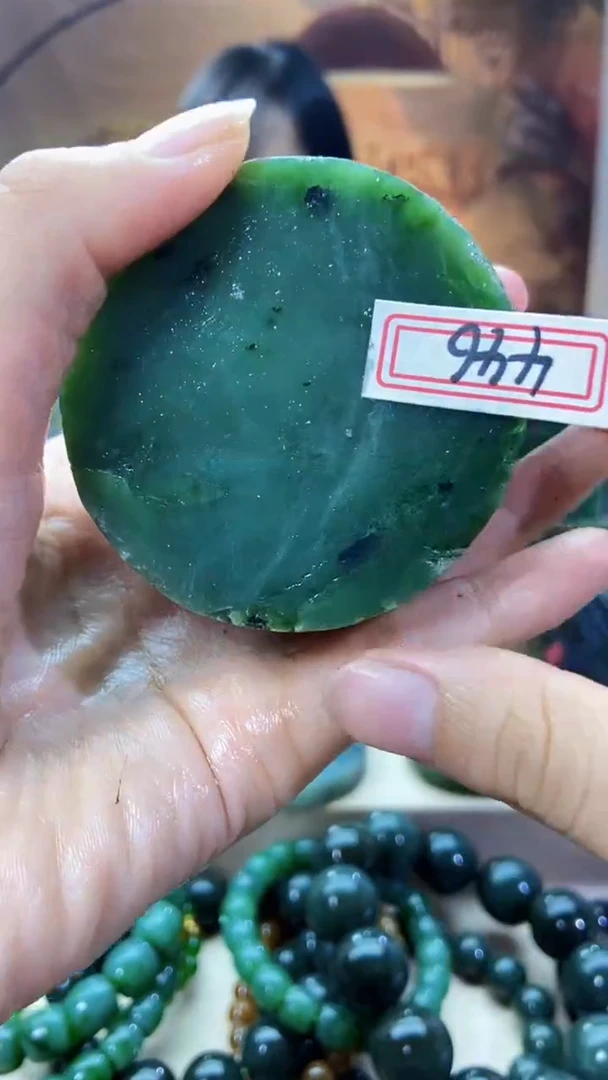 未镶嵌和田玉挂件1