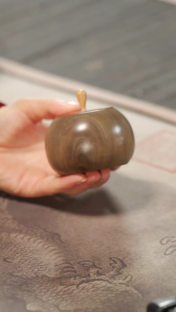【闪购商品】金丝楠木雕603茶仓品香罐