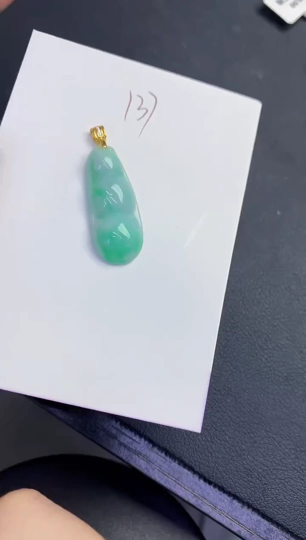 颈饰未镶嵌翡翠缅甸天然翡翠A货