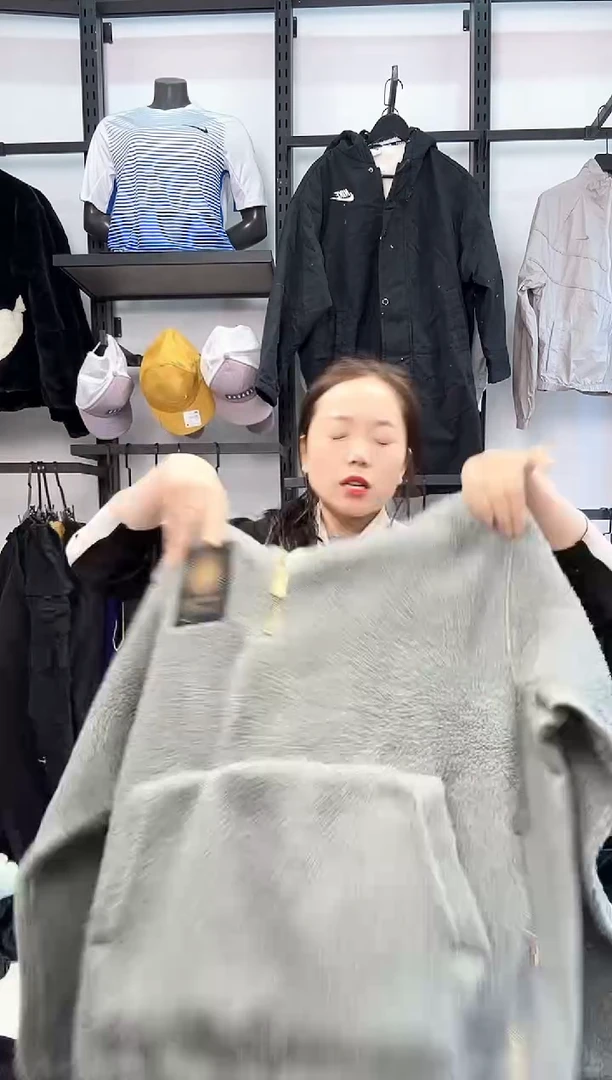 2357  编码  瑕疵直播间过款为准 尺码