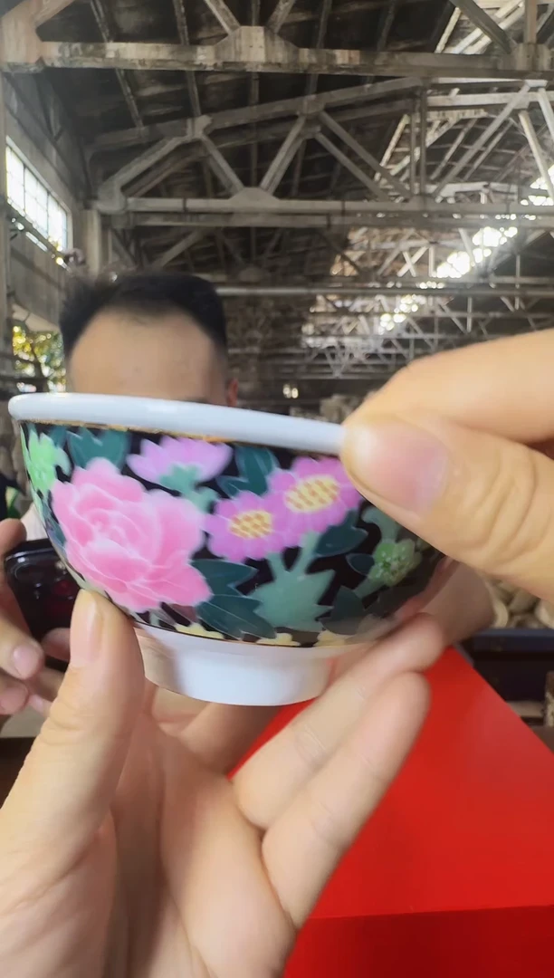 014函夏非遗釉下五彩黑底满花描金饭碗