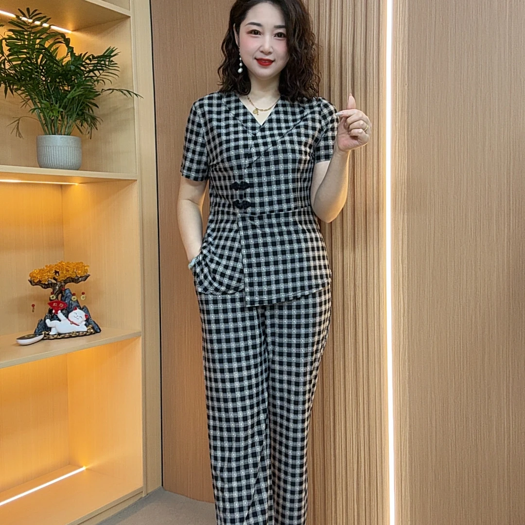 《佳静溪》夏季新款气质套装经典格子时尚翻领短上衣高腰弹力直筒裤
