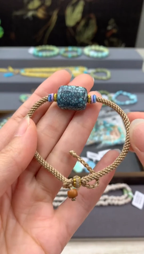 未镶嵌绿松石手绳E83