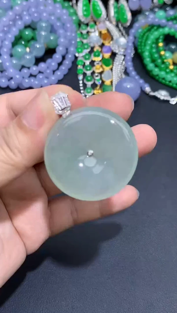 翡翠18K金镶嵌颈饰194-春日珠宝