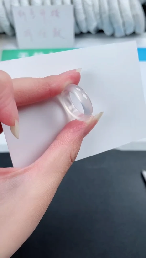 【闪购商品】石英质玉戒指未镶嵌888