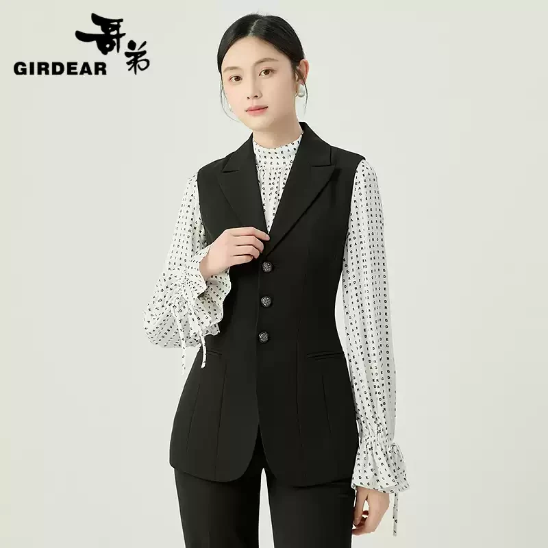 哥弟新款洋气气场通勤收腰单排扣V领黑色背心马甲外套140030