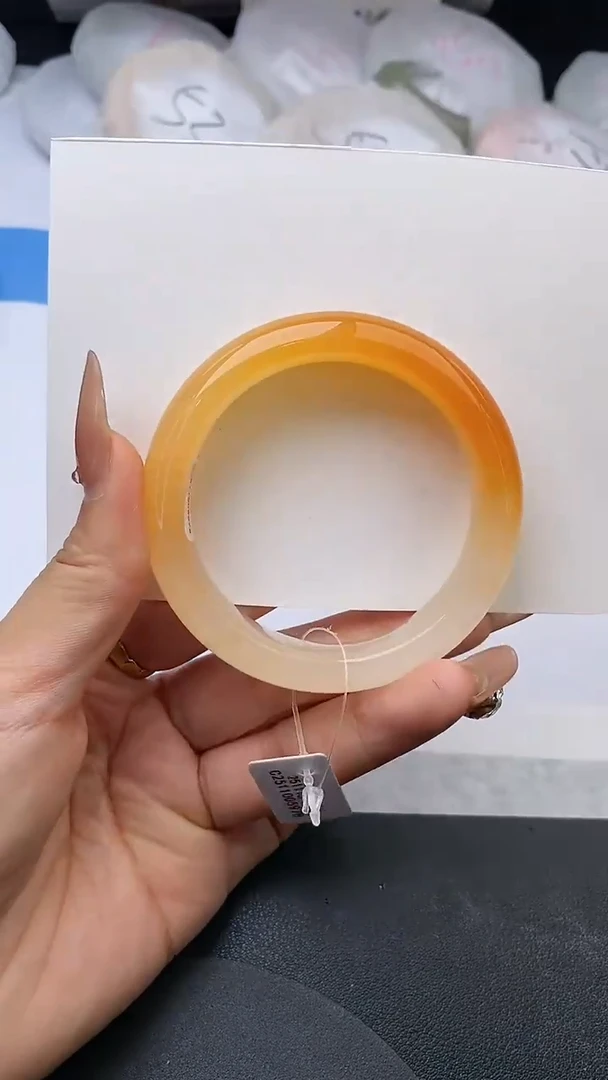 未镶嵌手镯石英质玉w57-HHB52+