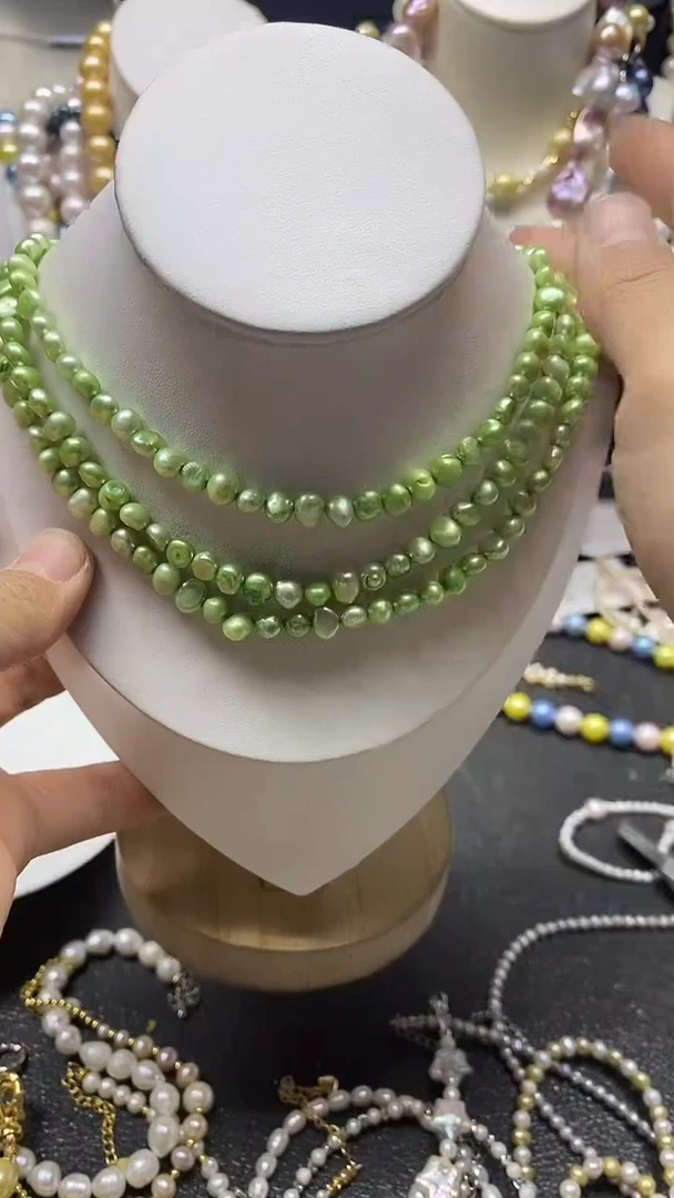 颈饰未镶嵌淡水珍珠多人