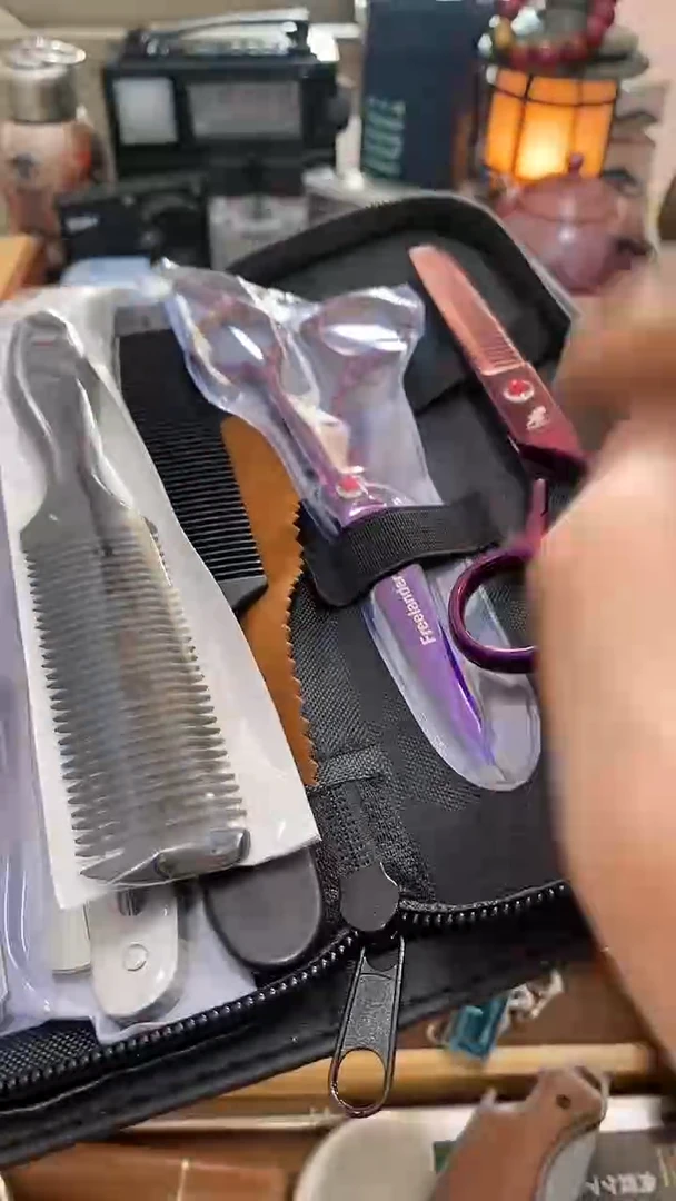 瓷片闪购商品  如图所示