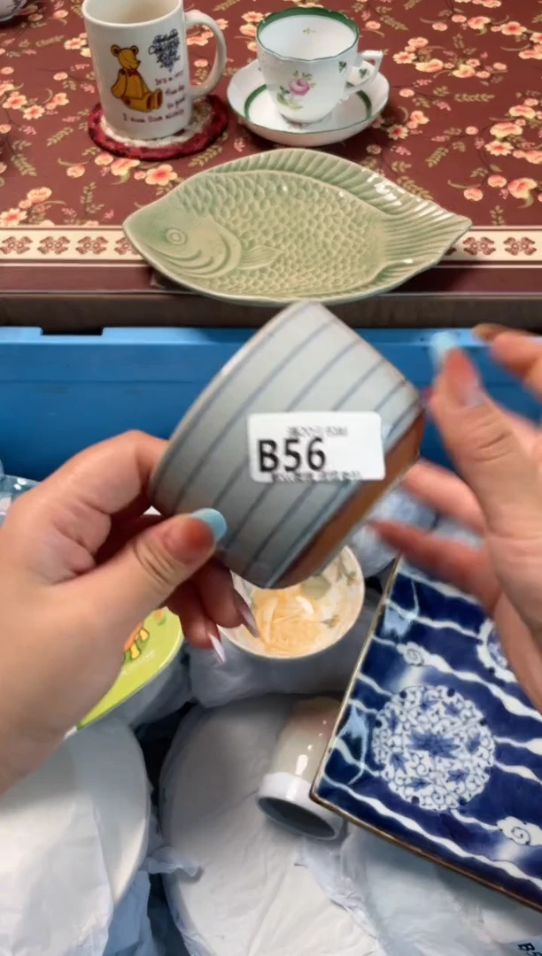 瓷片哆**梦瓷器瓷器B56