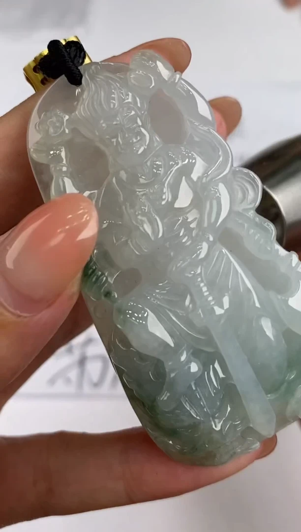 未镶嵌挂件翡翠305451      多人
