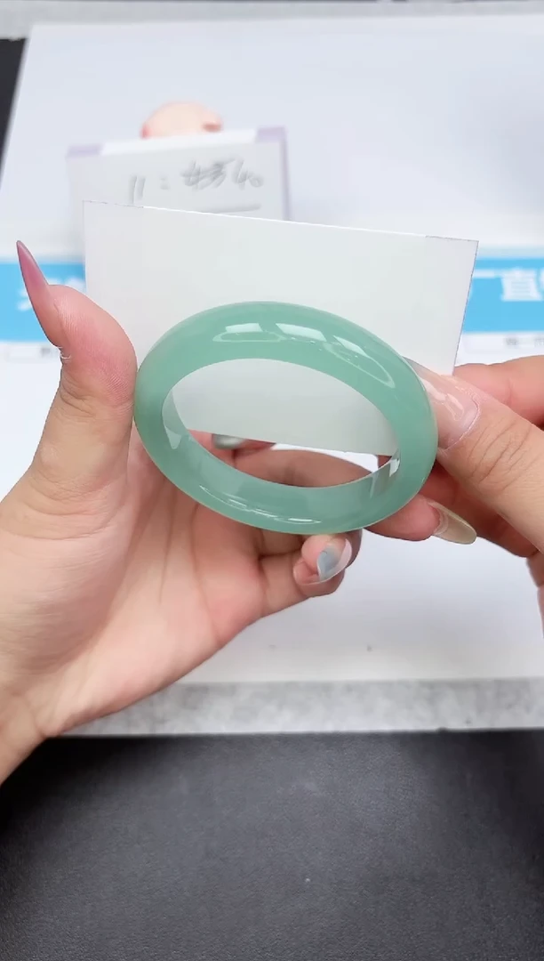 石英质玉手镯未镶嵌364-56