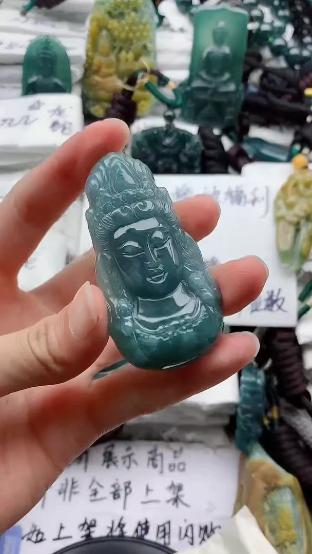 翡翠未镶嵌颈饰88888888