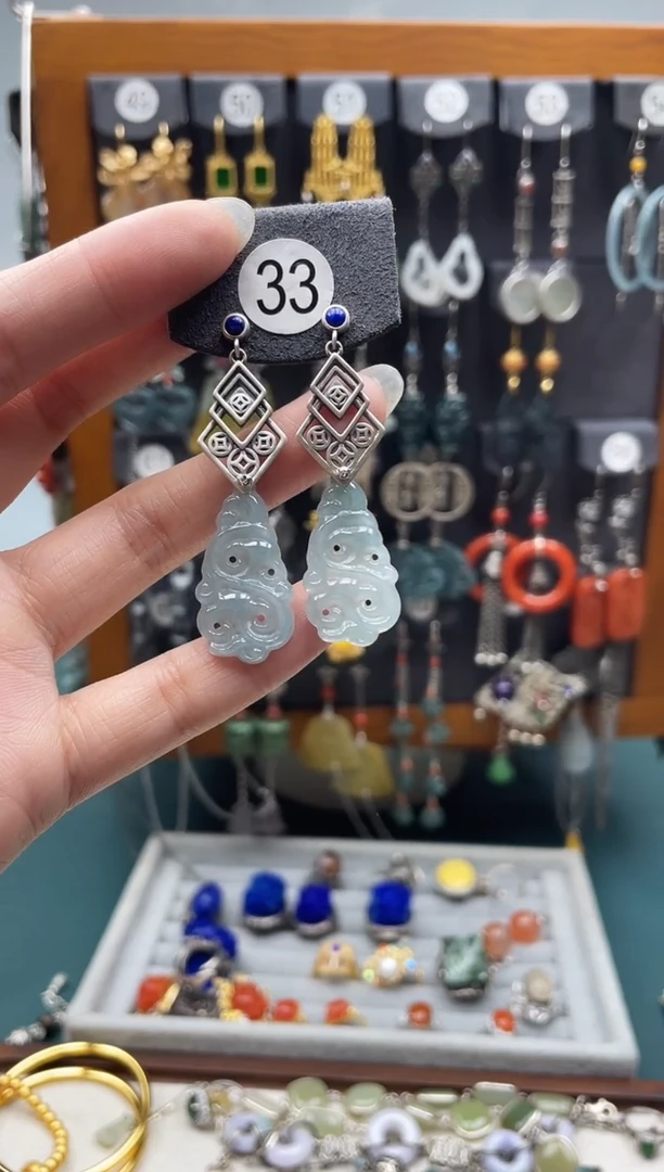 翡翠银S925镶嵌耳饰且**歌饰品