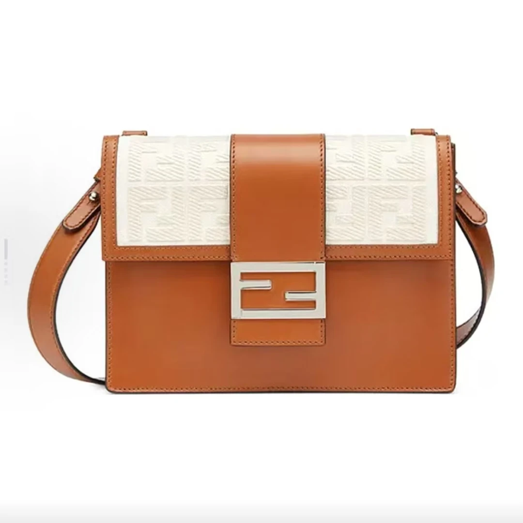 95新 FENDI/芬迪 胖虎佳佳/箱包/两用包/31B2509220105