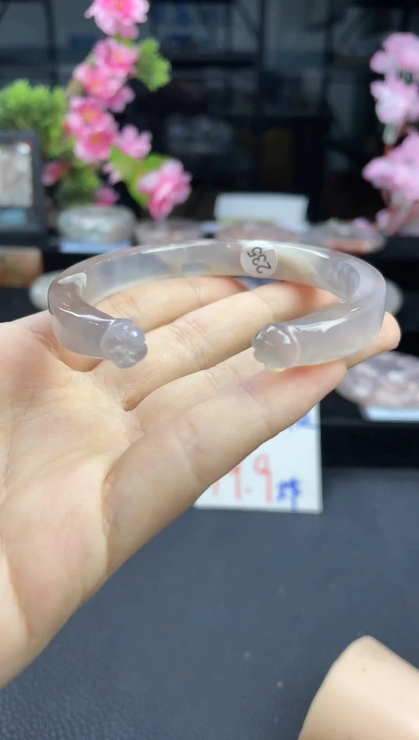 【闪购商品】石英质玉手镯未镶嵌57/235